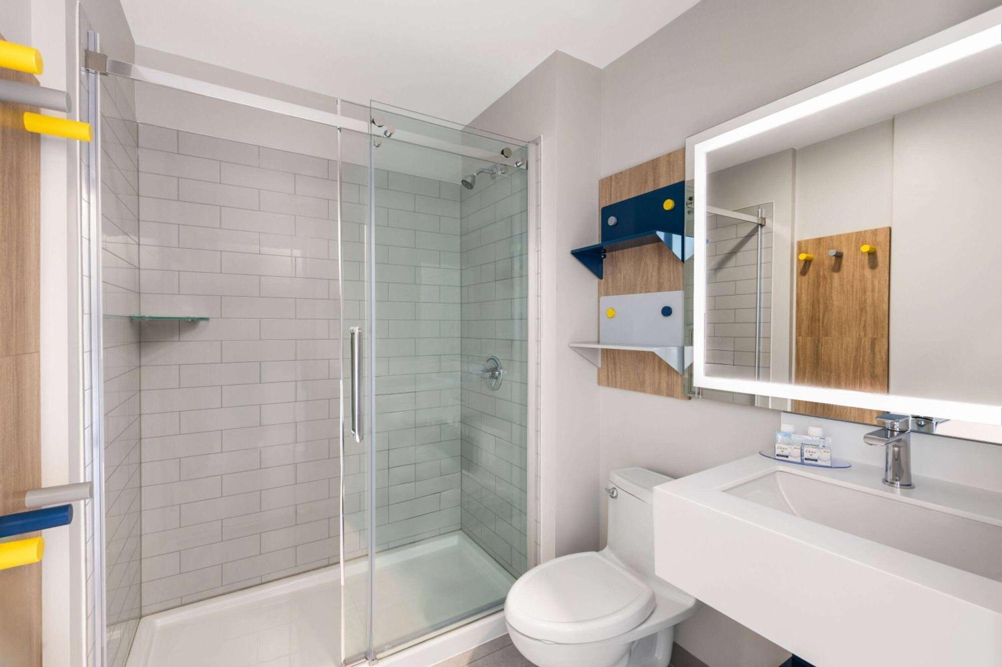 Microtel Inn & Suites By Wyndham Lachute Екстер'єр фото